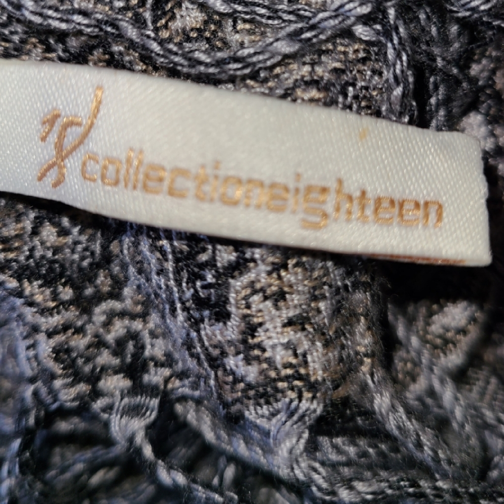 COLLECTION EIGHTEEN PAISLEY PRINT OBLONG SCARF - Picture 4 of 4